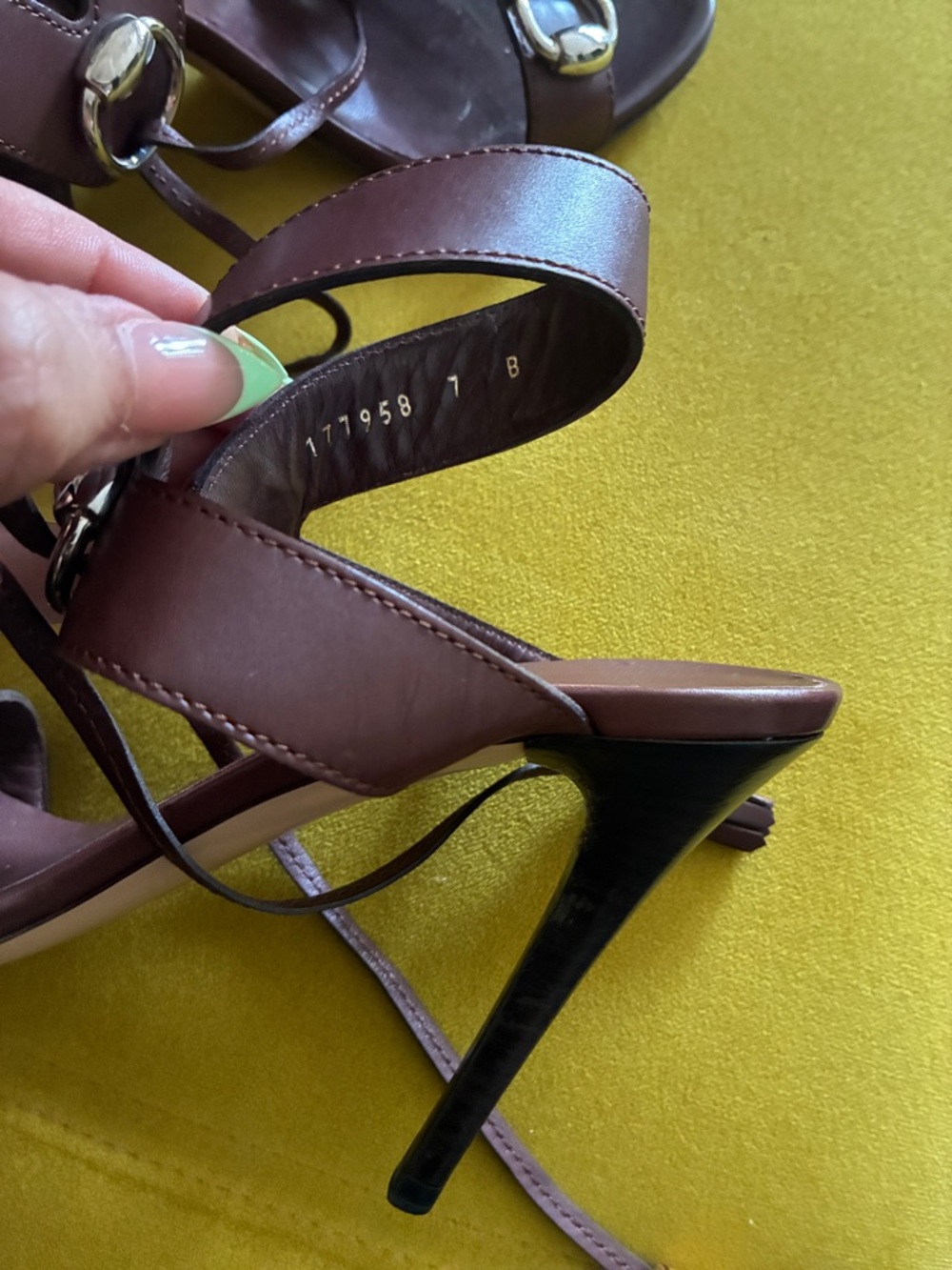 No box no dust bag - like new Gucci Dark Brown Leather High-Heel Lace-Up Sandals - Picture 2 of 8